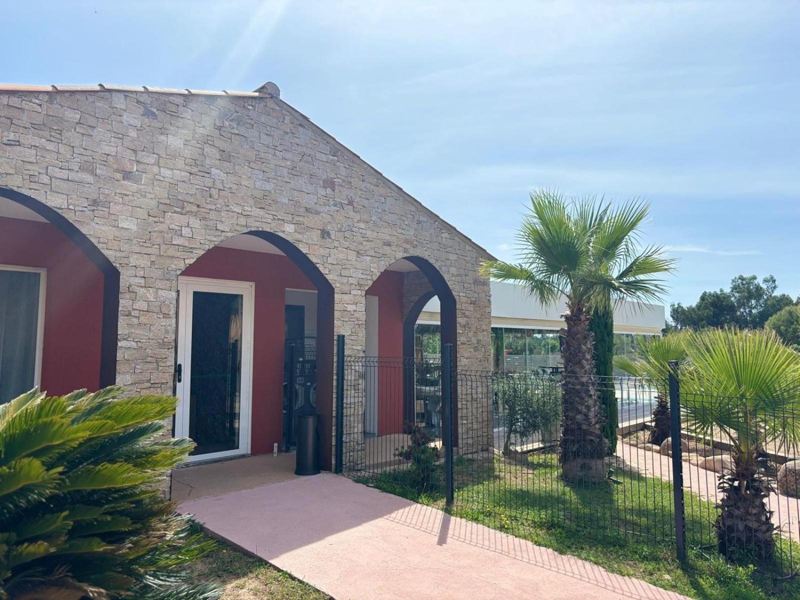 Apartment Hoteliere Les Hameaux De Saint Cyprien 25 M2 Lecci