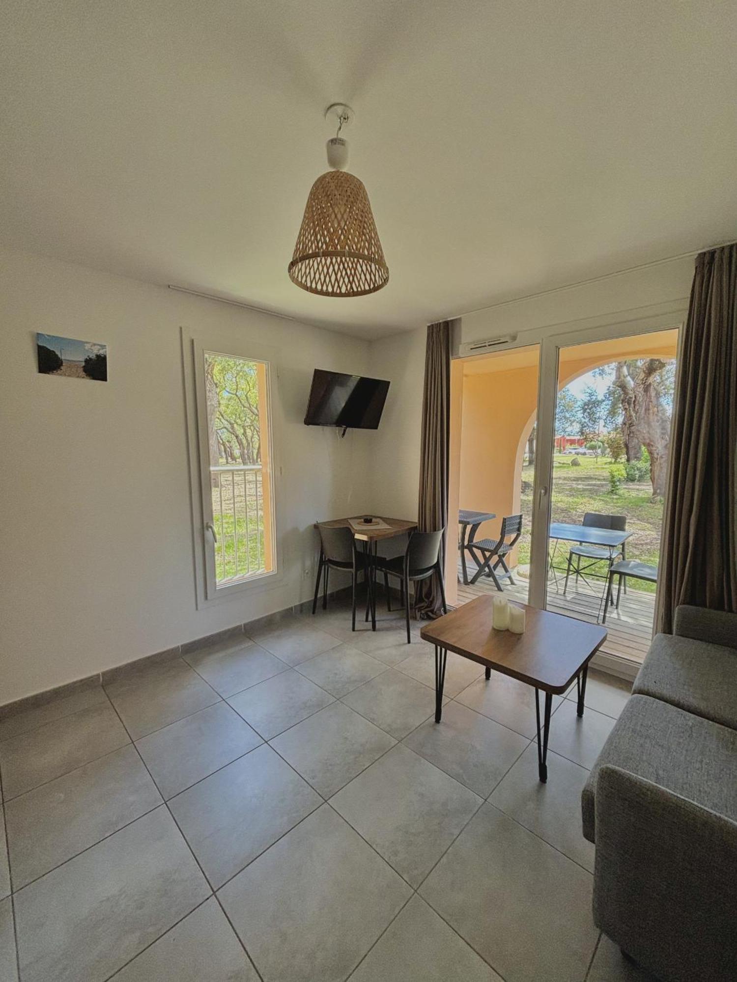 Hoteliere Les Hameaux De Saint Cyprien 25 M2 Apartment Lecci