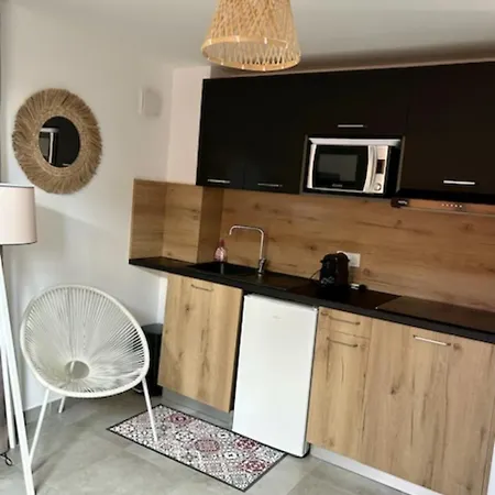 Residence Hoteliere Les Hameaux De Saint Cyprien 25 M2 Lecci Extérieur photo