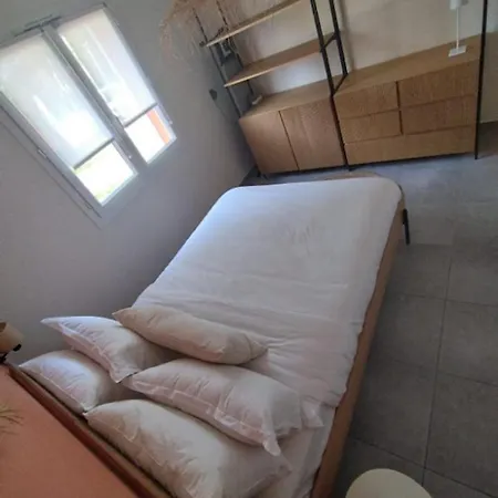 Residence Hoteliere Les Hameaux De Saint Cyprien 25 M2 Lecci Extérieur photo