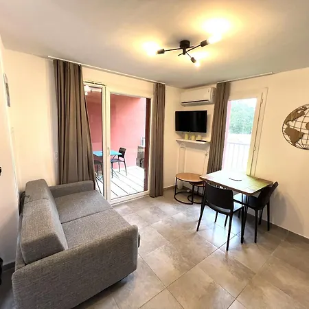 Residence Hoteliere Les Hameaux De Saint Cyprien 25 M2 Lecci Extérieur photo