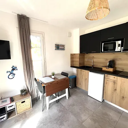Residence Hoteliere Les Hameaux De Saint Cyprien 25 M2 Lecci Extérieur photo