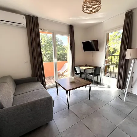 Residence Hoteliere Les Hameaux De Saint Cyprien 25 M2 Lecci Extérieur photo