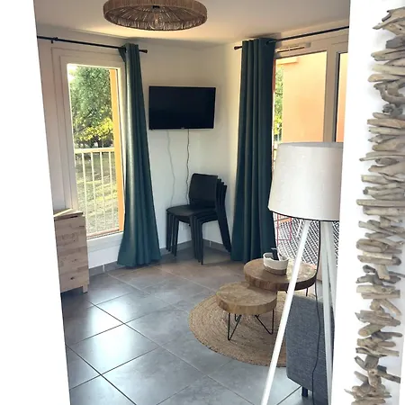 Residence Hoteliere Les Hameaux De Saint Cyprien 25 M2 Lecci Extérieur photo