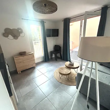 Residence Hoteliere Les Hameaux De Saint Cyprien 25 M2 Lecci Extérieur photo