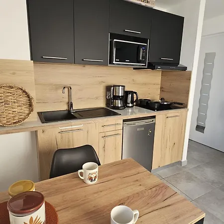Residence Hoteliere Les Hameaux De Saint Cyprien 25 M2 Lecci Extérieur photo