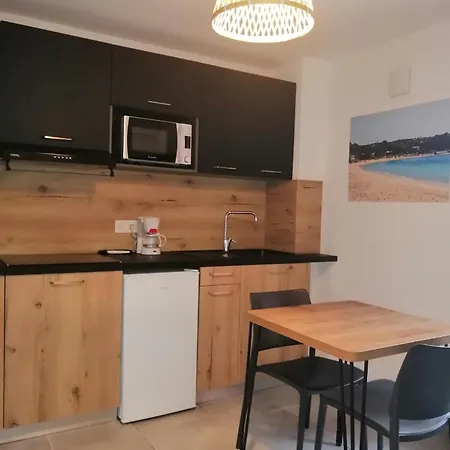 Residence Hoteliere Les Hameaux De Saint Cyprien 25 M2 Lecci Extérieur photo