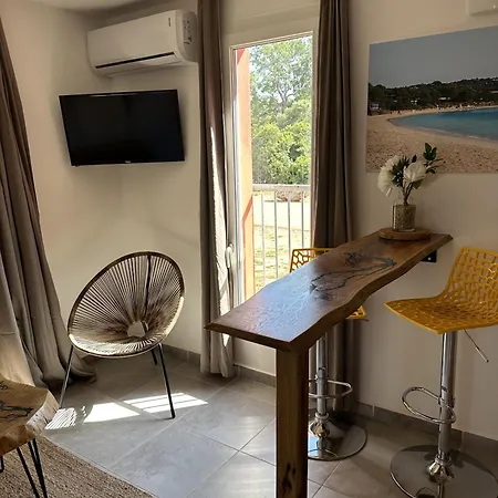 Residence Hoteliere Les Hameaux De Saint Cyprien 25 M2 Lecci Extérieur photo